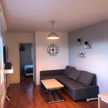 Appartement T2 - Proche Rer Sartrouville Buitenkant foto