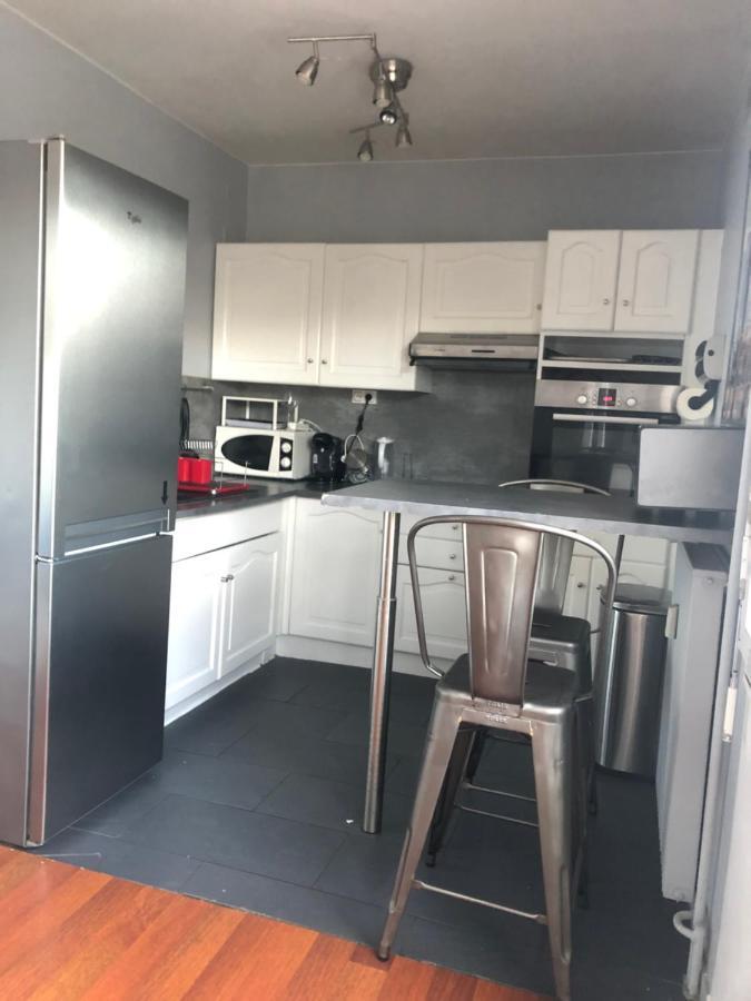 Appartement T2 - Proche Rer Sartrouville Buitenkant foto